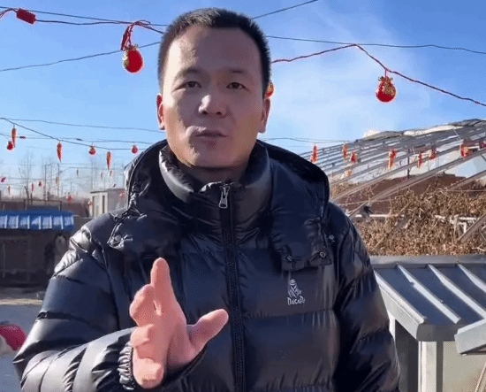 千万粉网红潘宏 游民星空