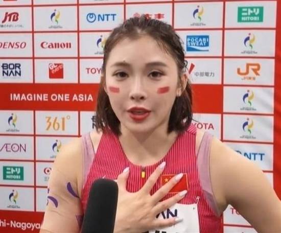 吴艳妮13秒18晋级100米栏决赛 但仍给自己打0分